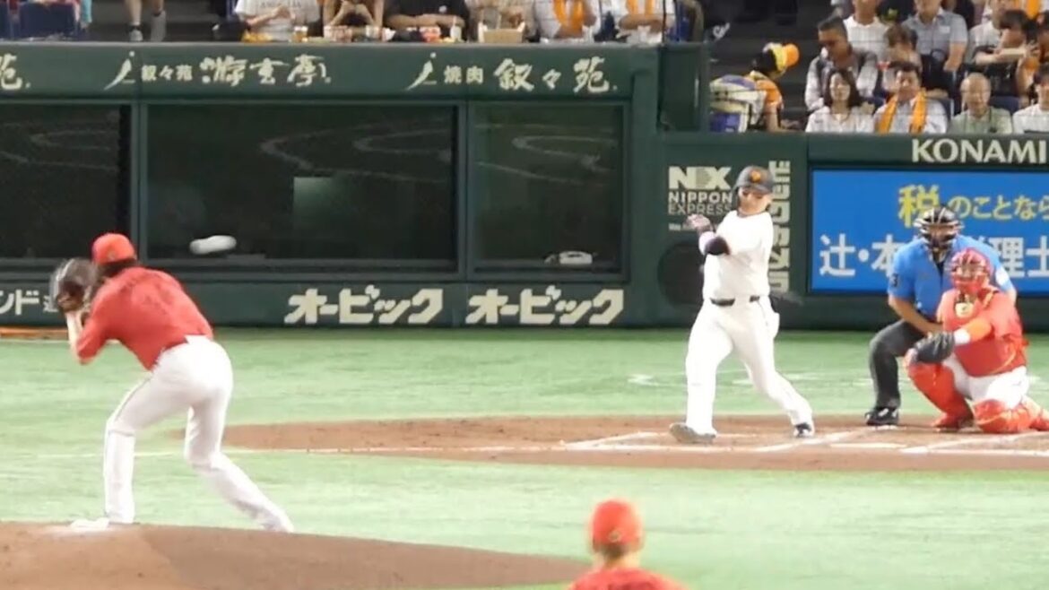 大瀬良大地、丸佳浩の強烈な打球を素晴らしい反応でキャッチするナイスプレー！2024年8月8日