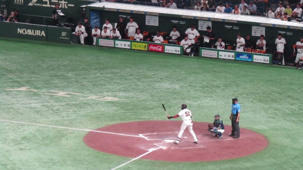 【巨人ベンチ】九回 オコエ瑠偉の打席とベンチの様子（ 読売ジャイアンツ対 ヤクルトスワローズ 2024年8月2日）