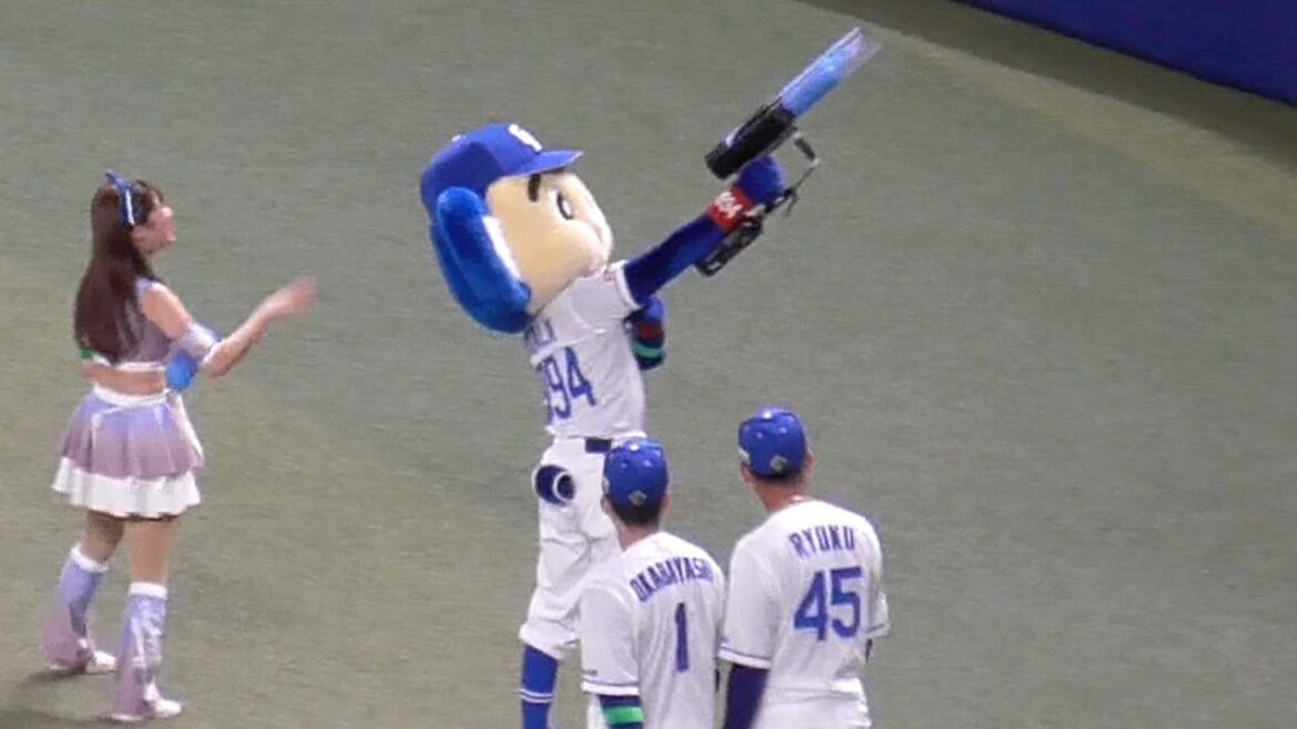 岡林勇希と龍空も気になるドアラのバズーカタイム