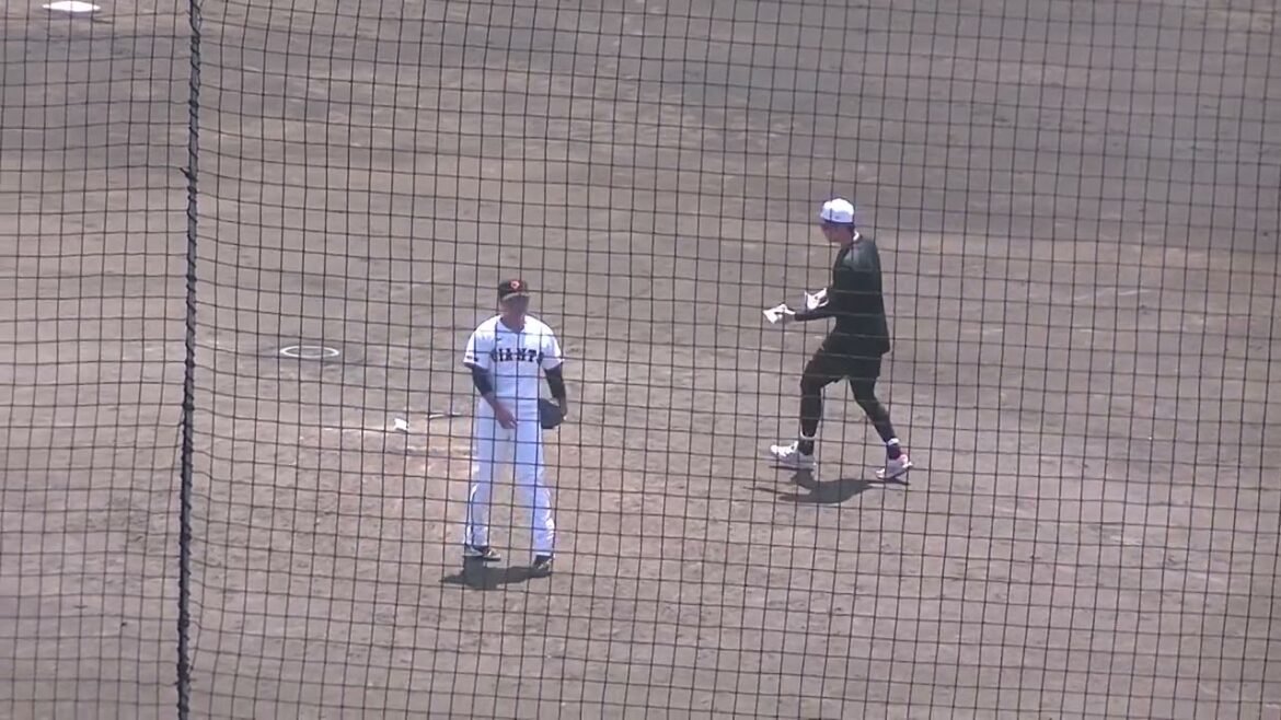 戸田懐生の投球練習（ 読売ジャイアンツ3軍 対 東海大 2024年8月12日）