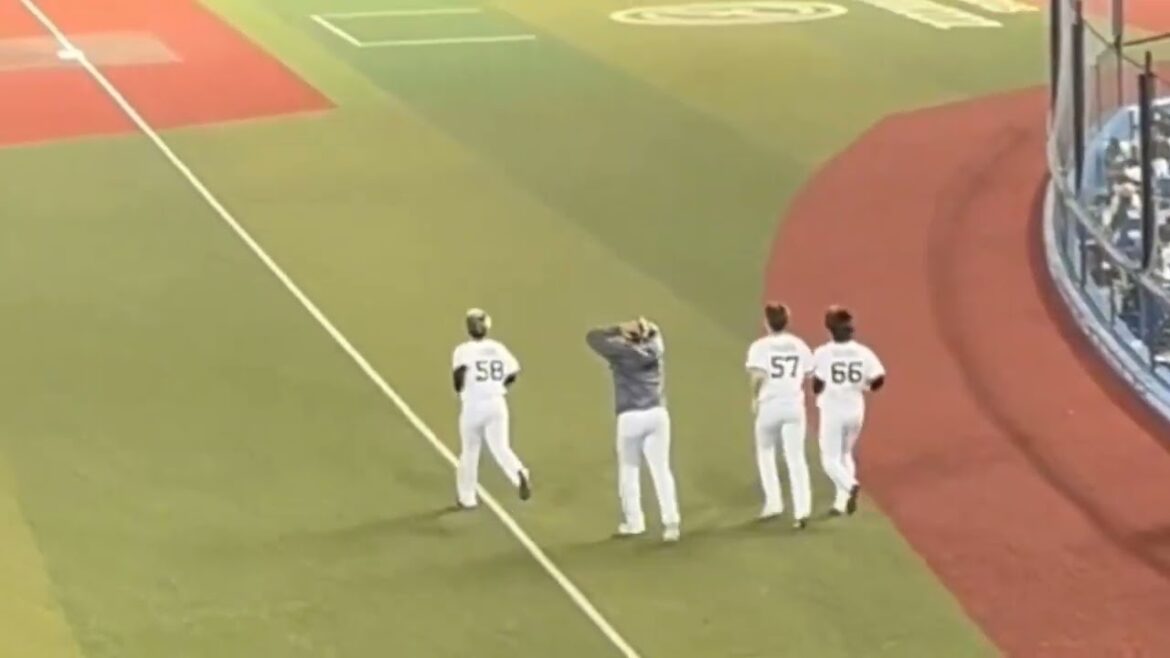 乱闘発生！森友哉に肩口へデッドボール！ブルペン陣も救援(!?)に！2024/08/12 オリックスvs.千葉ロッテ