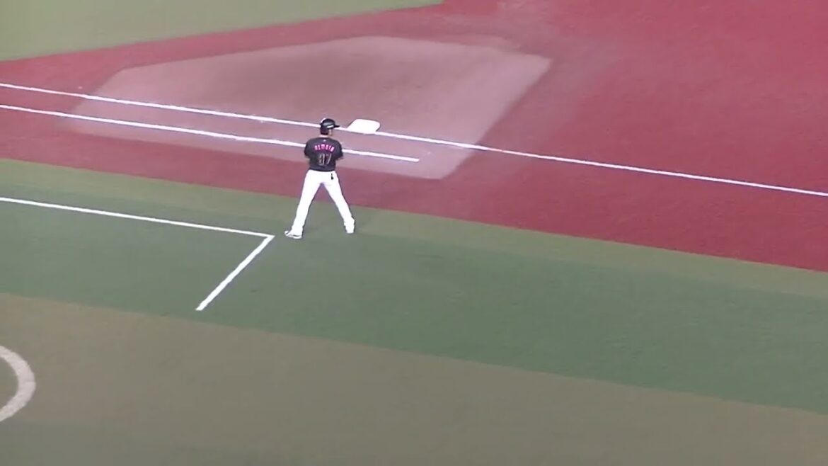 藤岡裕大と佐藤都志也を連続ファーストゴロに打ち取る加藤貴之2024年7月19日 千葉ロッテマリーンズ対 北海道日本ハムファイターズ