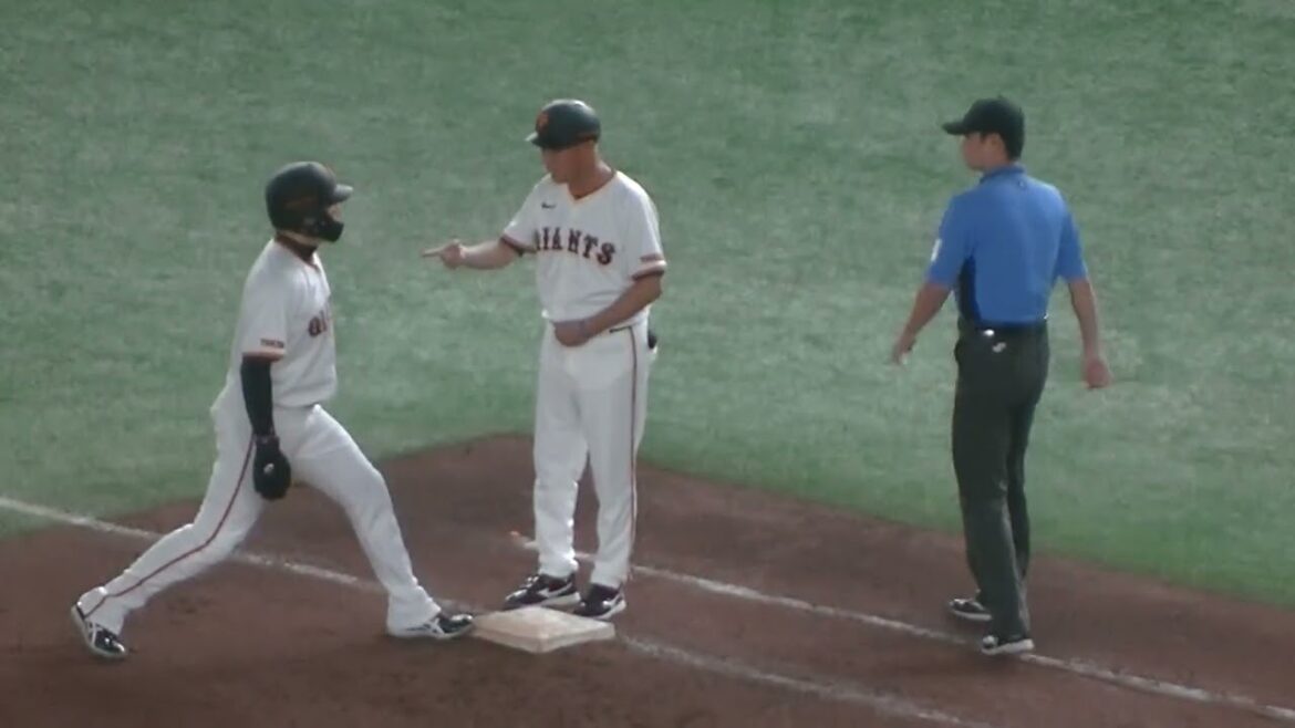 田中広輔の頭脳プレーでゲッツー【読売ジャイアンツ対 広島東洋カープ  2024年8月6日】