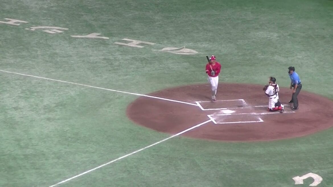 林晃汰を三振にとる山﨑伊織【読売ジャイアンツ対 広島東洋カープ  2024年8月6日】