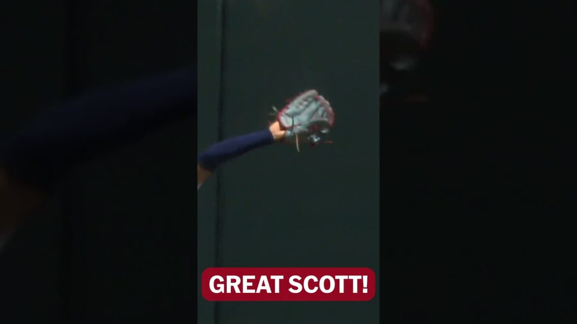 With speed like this Victor Scott can track down almost anything ⚡️