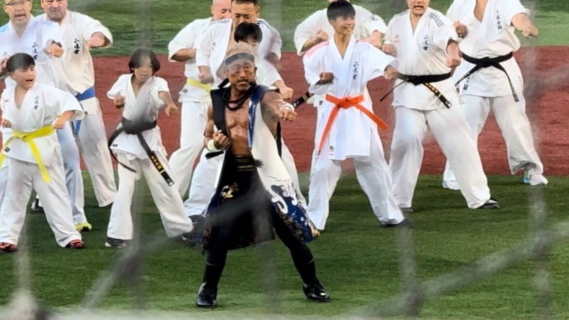 角田信朗横浜DeNAベイスターズ横浜漢祭セレモニー2024年8月20日中日ドラゴンズ横浜スタジアム正道会館