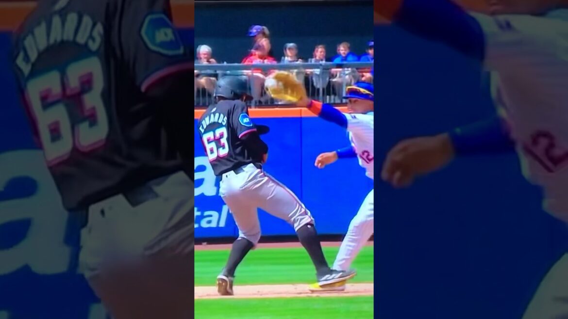Mets RP #75 Reed Garrett Picks off #63 Marlins @ 2nd. *caught him slipping*