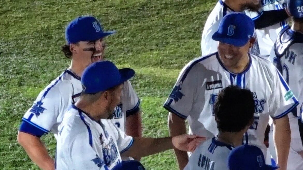 オースティンと筒香が大爆笑！仲良しな勝利後のひととき！2024/08/21 横浜DeNAベイスターズ