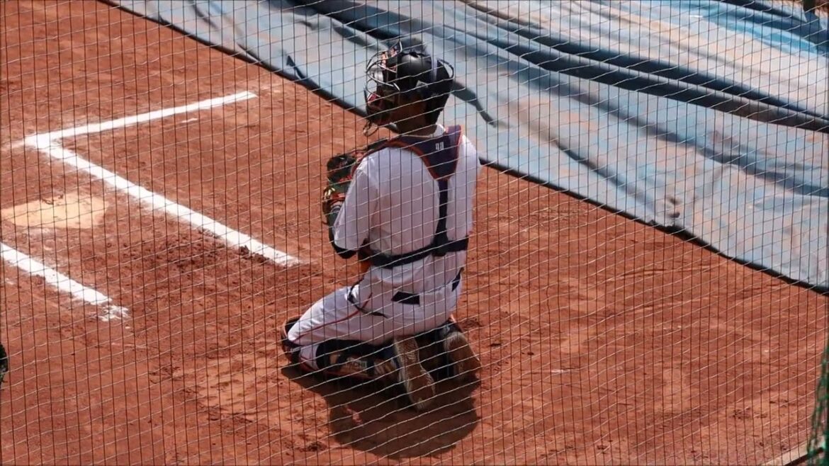 桂依央利　ブルペン　日立製作所野球場　20240726