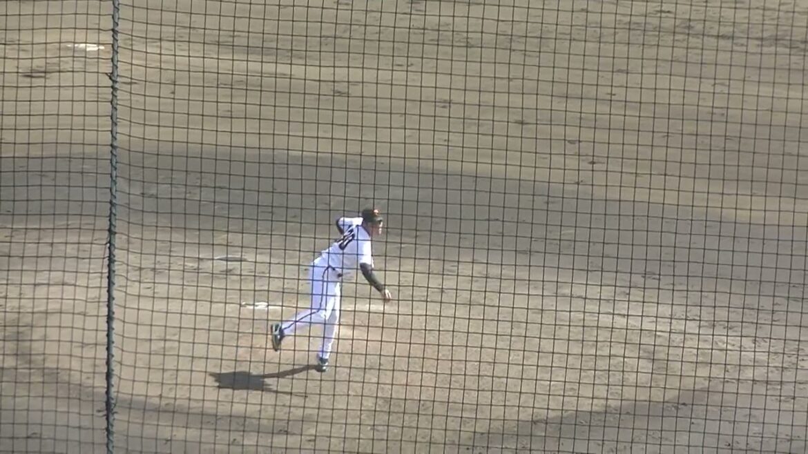 ジャイアンツ山﨑友輔の投球フォーム（ 読売ジャイアンツ3軍 対 法政大学 2024年8月17日）