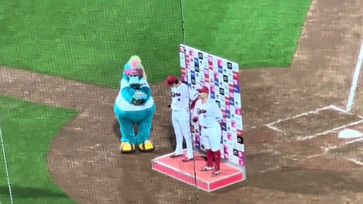 投打のヒーロー登壇！今日は2人に勝たしていただきました！！【2024.6.25 対ヤクルト7回戦】#広島カープ#2024公式戦#ヤクルト#マツダスタジアム#會澤翼#森下暢仁#ヒロイン