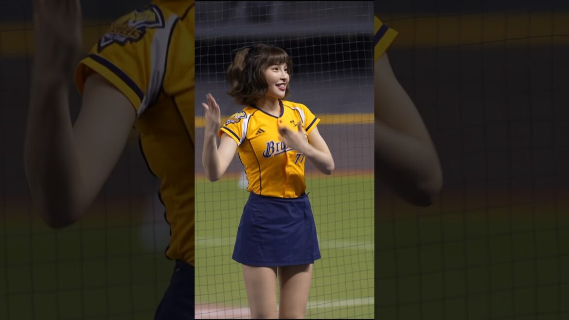 峮峮 台鋼大王王柏融  #中信兄弟 #fancam #cpbl #passionsisters#台湾野球チア #台湾チアガール#プロ野球 #中信ブラザーズ #臺北大巨蛋