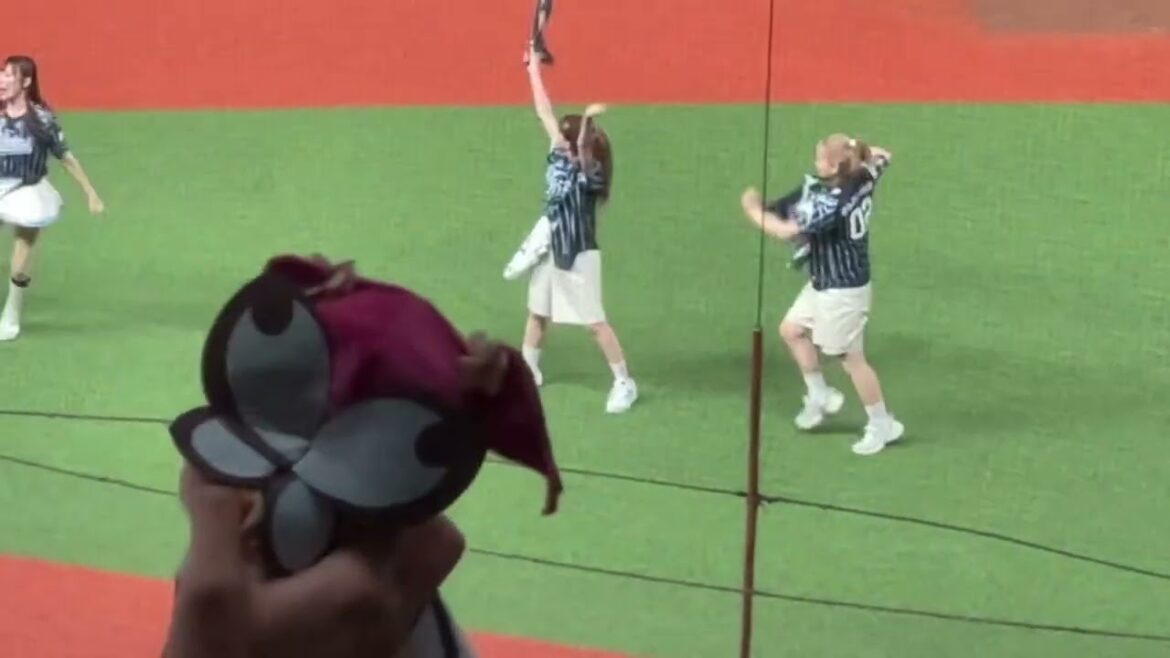 【ラブライブ! コラボ】ふんわり振りコピを諦める高槻かなこさんと斉藤朱夏さんの『吠えろライオンズ』【西武vs楽天】2024/8/24 ライオンズフェスティバルズ