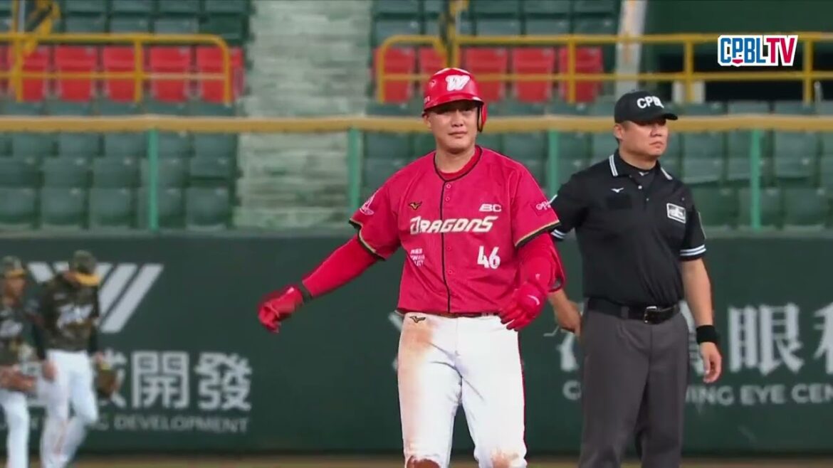 08/25 味全 VS 台鋼 九局上，吉田一将初登場，劉基鴻敲出單場第四支安打，可惜最終在壘間形成出局數，無緣挑戰完全打擊