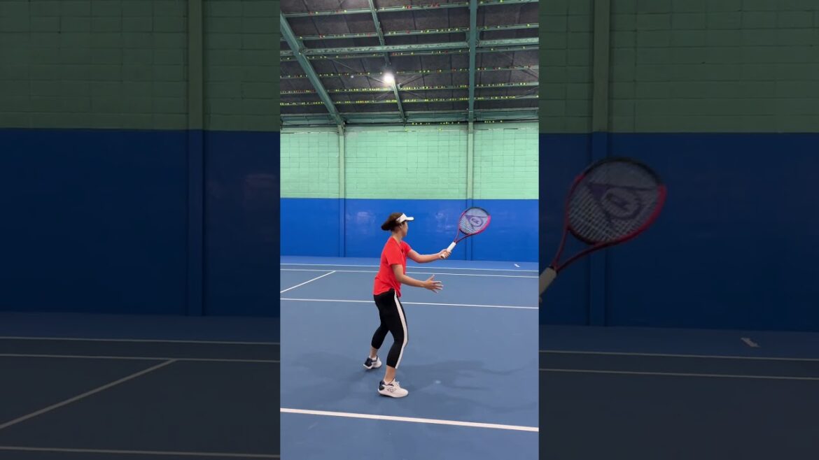 打ち方がカッコ良すぎる女子プロ【#shorts】 打ち方がカッコ良すぎる女子プロ【#shorts】