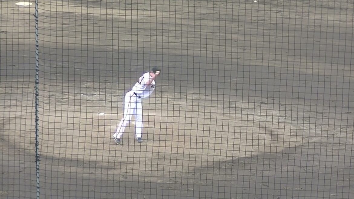ジャイアンツ小沼健太の投球練習（ 読売ジャイアンツ3軍 対 法政大学 2024年8月17日）