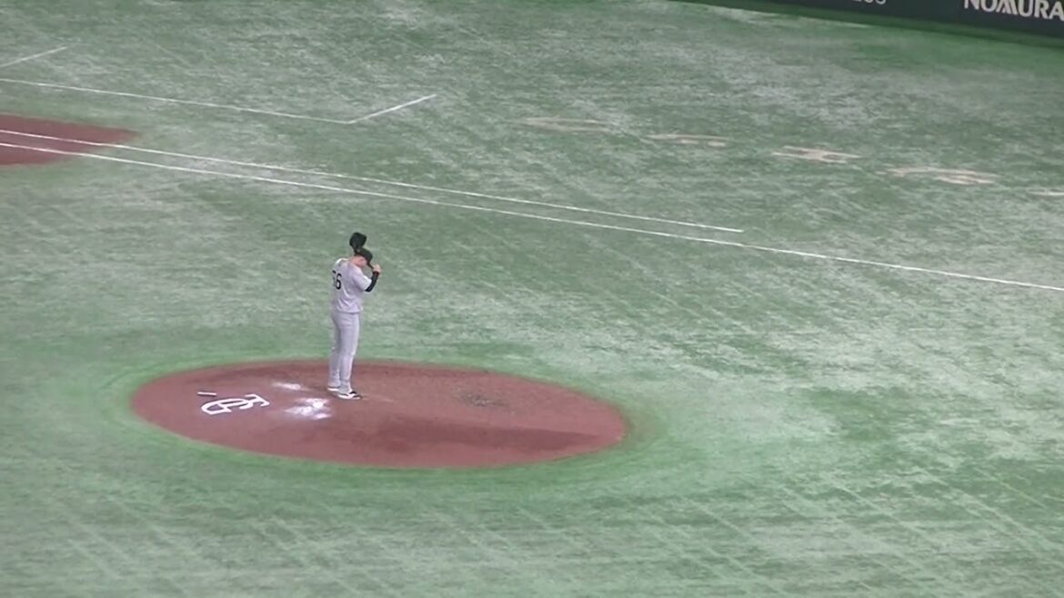 オスナ 松本直樹を打ち取る平内龍太（読売ジャイアンツ 対 ヤクルトスワローズ2024年6月22日）