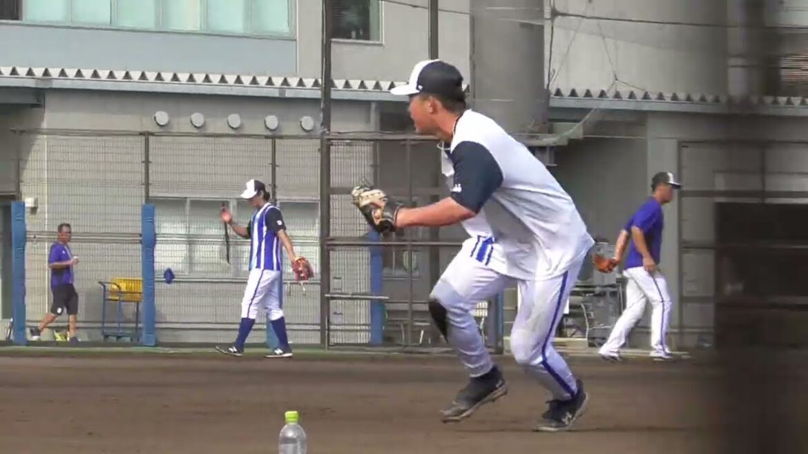 2024年8月 DOCK OF BAYSTARS YOKOSUKA 内野手陣のノック練習