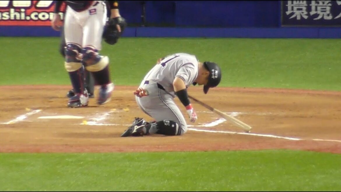 巨人浅野選手の自打球が痛すぎて走り出す姿に首脳陣が笑顔になるの巻 巨人vsヤクルト 7回表