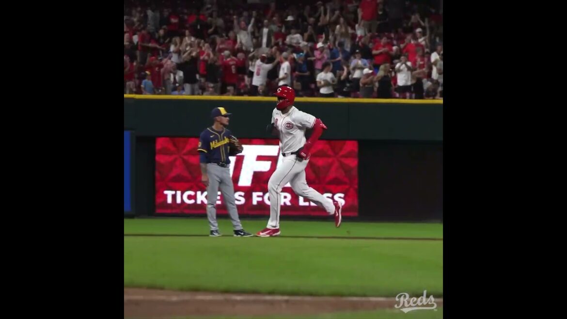 Amed ROSARIO Hr.#3 Season 2024 Reds Ave.297 AB 296 #sbvzla #mlb #reds