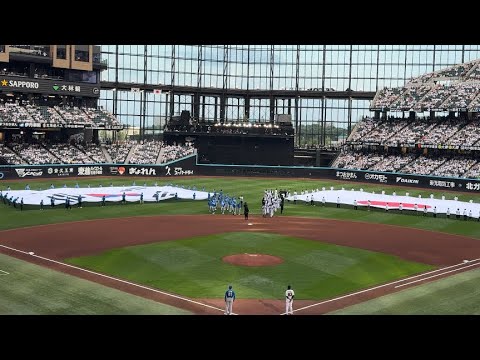 【豪華メンバーズラリ】日韓OB戦 両チーム選手コーチがセンター後方から同時に入場 【豪華メンバーズラリ】日韓OB戦 両チーム選手コーチがセンター後方から同時に入場