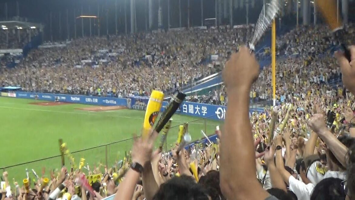 【レフトへ】阪神タイガース・佐藤輝明の第12号満塁ホームラン～六甲おろし＠神宮