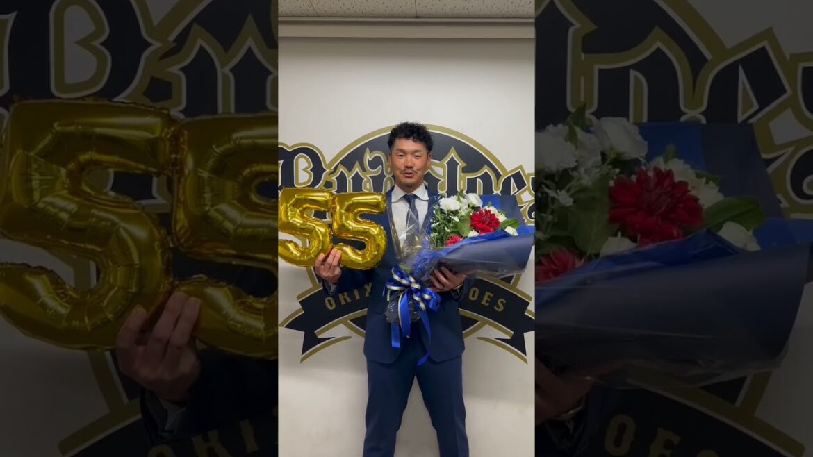 引退会見を終えてT-岡田選手よりファンの皆さまへ一言💐✨️ #バファローズ #ありがとうTさん #Bs2024