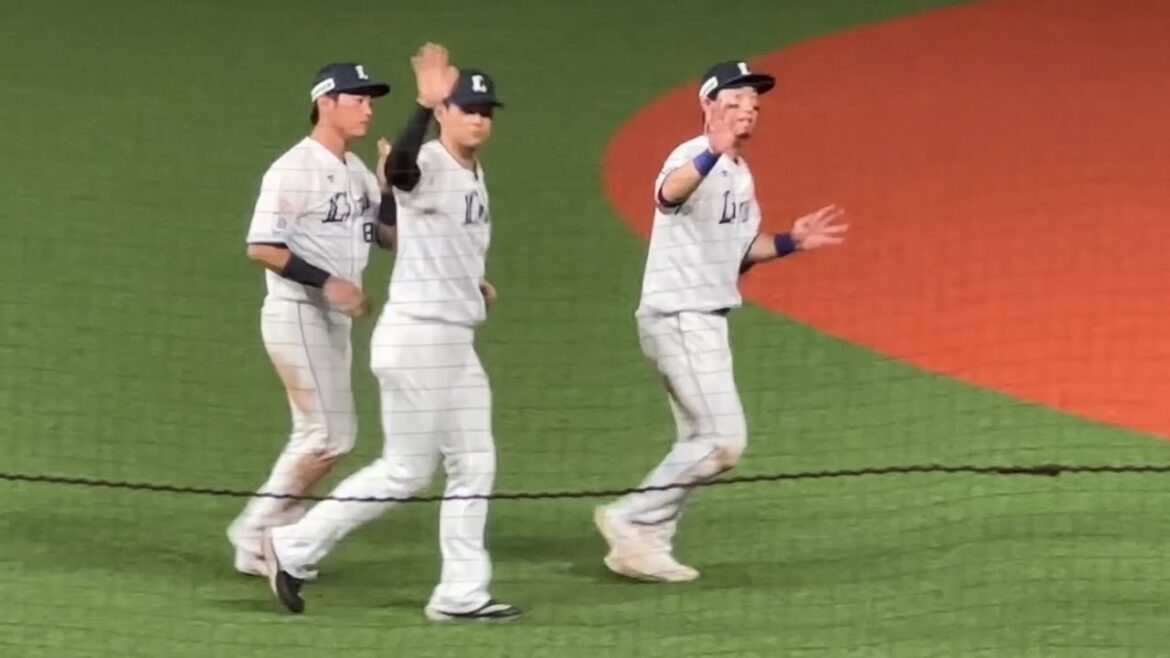 ビクトリーセレモニーは岸潤一郎、西川愛也、外崎修汰! 22時過ぎたので『若き獅子たち』はアカペラで【西武7-6ロッテ】2024/9/13 ビクトリーセレモニーは岸潤一郎、西川愛也、外崎修汰! 22時過ぎたので『若き獅子たち』はアカペラで【西武7-6ロッテ】2024/9/13