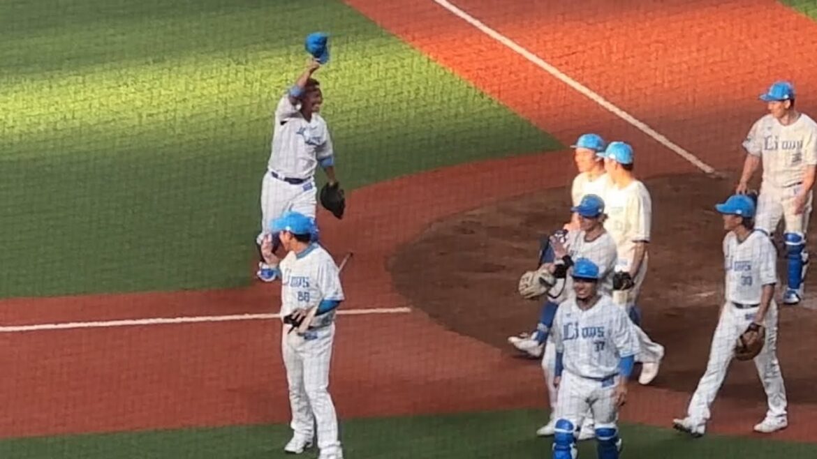 【岡田雅利 現役最後のシートノック】引退会見ビジョン放映の終わるタイミングでノックも終わる神タイミング調整！【西武vsロッテ】2024/9/14 岡田雅利引退試合