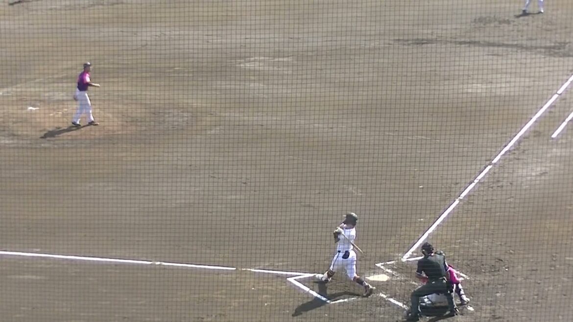 巨人 菊田拡和の打球 信濃グランセローズ 佐々木海渡が好プレー（2024年9月12日 読売ジャイアンツ3軍 対 BCL選抜）