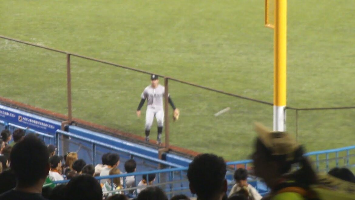 ヤクルト 松本直樹 ツーベースヒット　ヤクルト vs 巨人　2024年9月13日(金) 神宮球場