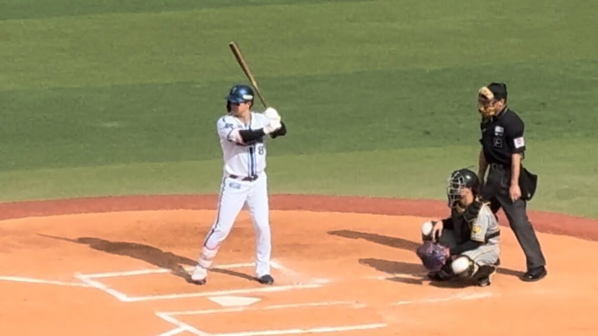 【イケメン打線】一死満塁のチャンスも…戸柱恭孝ヒット神里和毅ヒット京田陽太四球2回裏横浜DeNAベイスターズ2024年9月21日青柳阪神タイガースオースティン三振森敬斗二飛濵口遥大三飛濱口浜口