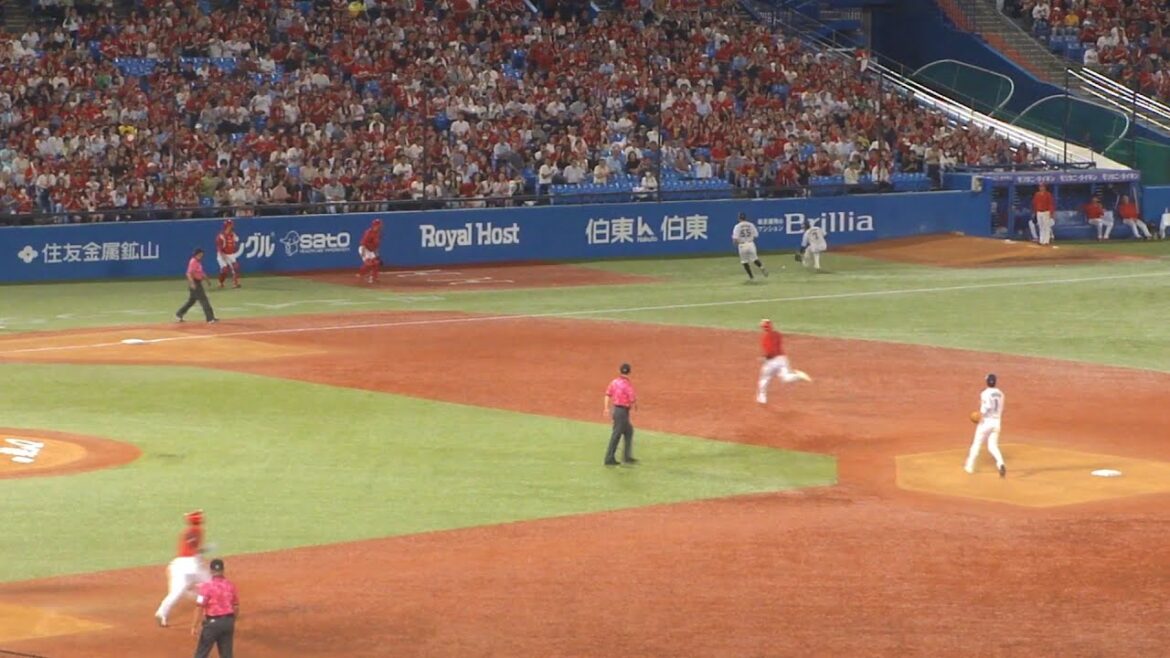 広島 野間峻祥 ツーベースヒット　ヤクルト vs 広島　2024年9月19日(木) 神宮球場