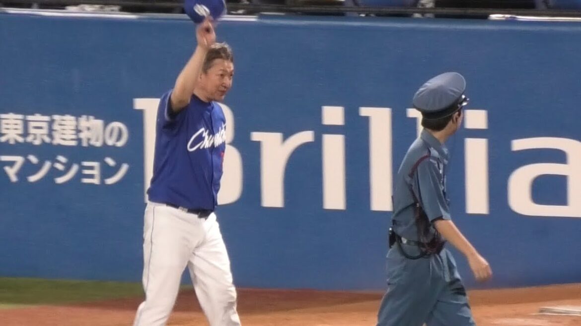 -2024.09.20-【NPB】立浪監督 退任発表後初ゲームの勝利の歓声に応えてグラウンドを引き上げる 中日ドラゴンズ（vs東京ヤクルト）