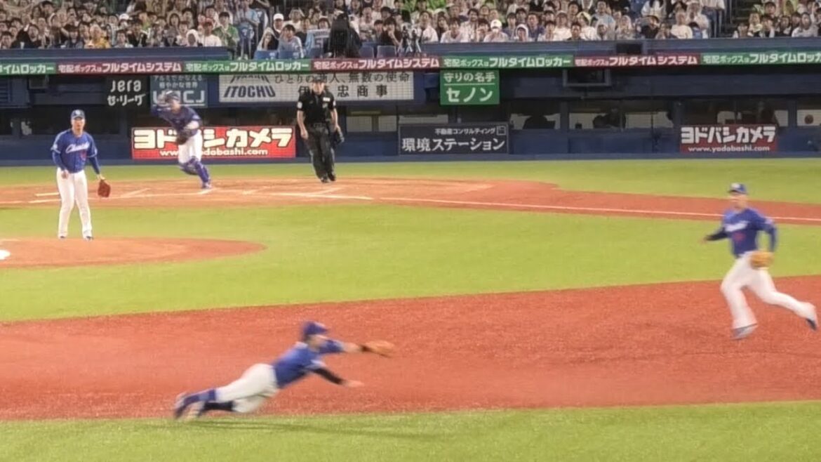 -2024.09.21-【NPB】７回裏 村松開人 攻守に躍動！無死のピンチ拡大を防ぐ横っ飛びキャッチ！ 中日ドラゴンズ（vs東京ヤクルト）