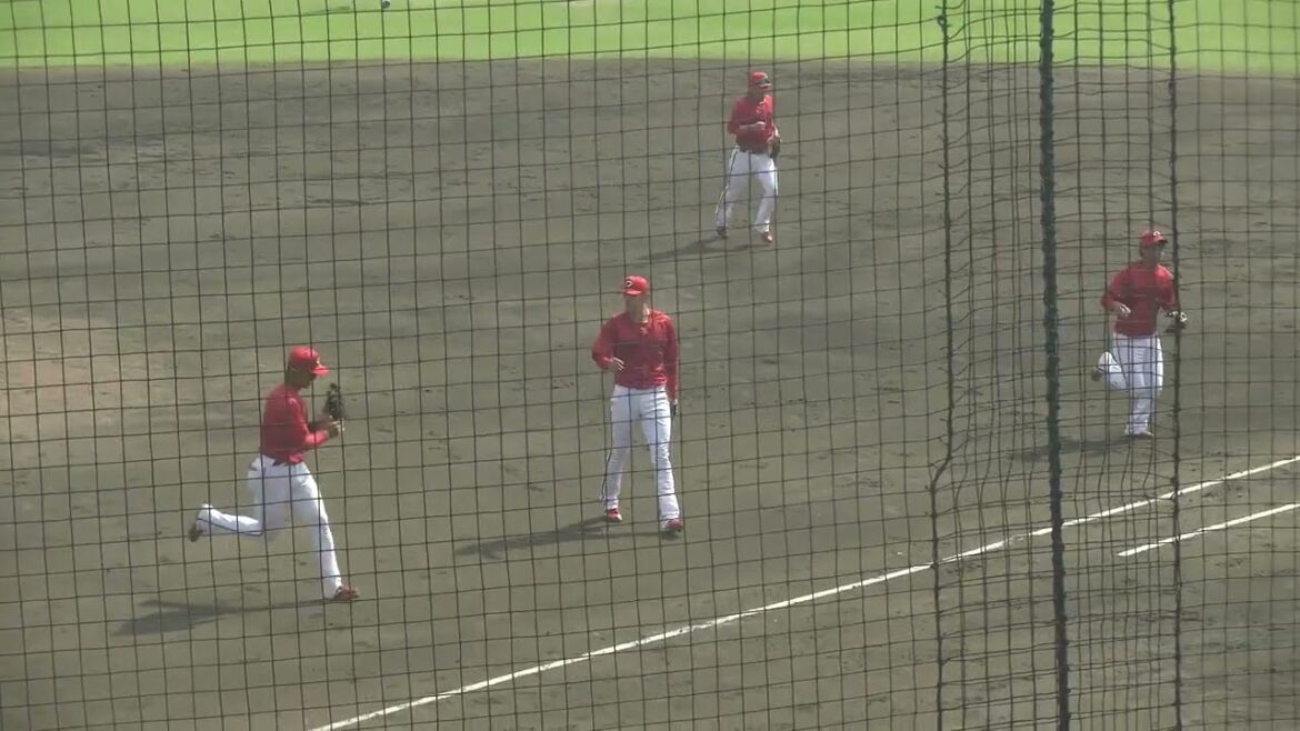 【二盗阻止】広島東洋カープ 持丸泰輝選手が 中日ドラゴンズ 樋口正修選手の盗塁を刺す 2024/9/24 ナゴヤ球場