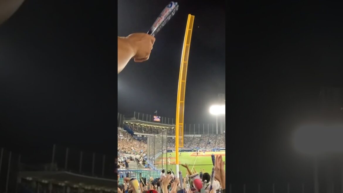 【あわやHR】メジャー級対決！サンタナ、R.マルティネスの豪速球を弾き返す！ポール際へ連続特大ファール＆ライト前ヒット【2024/9/21】