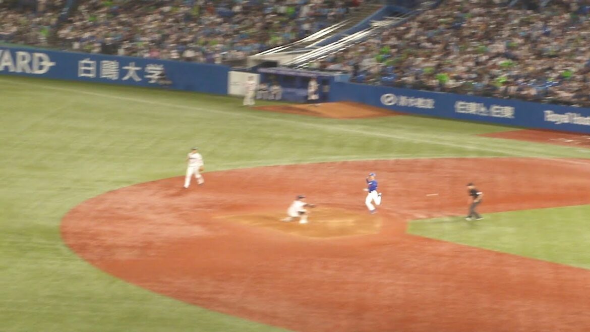 ヤクルト 松本直樹 盗塁阻止でナイスプレー　尾田剛樹は盗塁失敗　ヤクルト vs 中日　2024年9月21日(土) 神宮球場