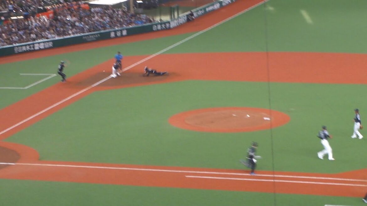 西武 元山飛優 悪送球でエラー　西武 vs 日本ハム　2024年9月1日(日) ベルーナドーム