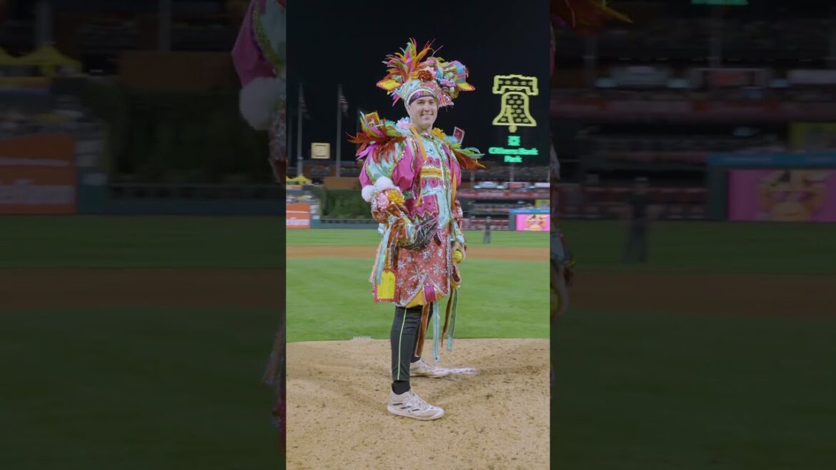 Dressed Up for 45,000! #mlb #philly #bananaball #dance #funny #lol