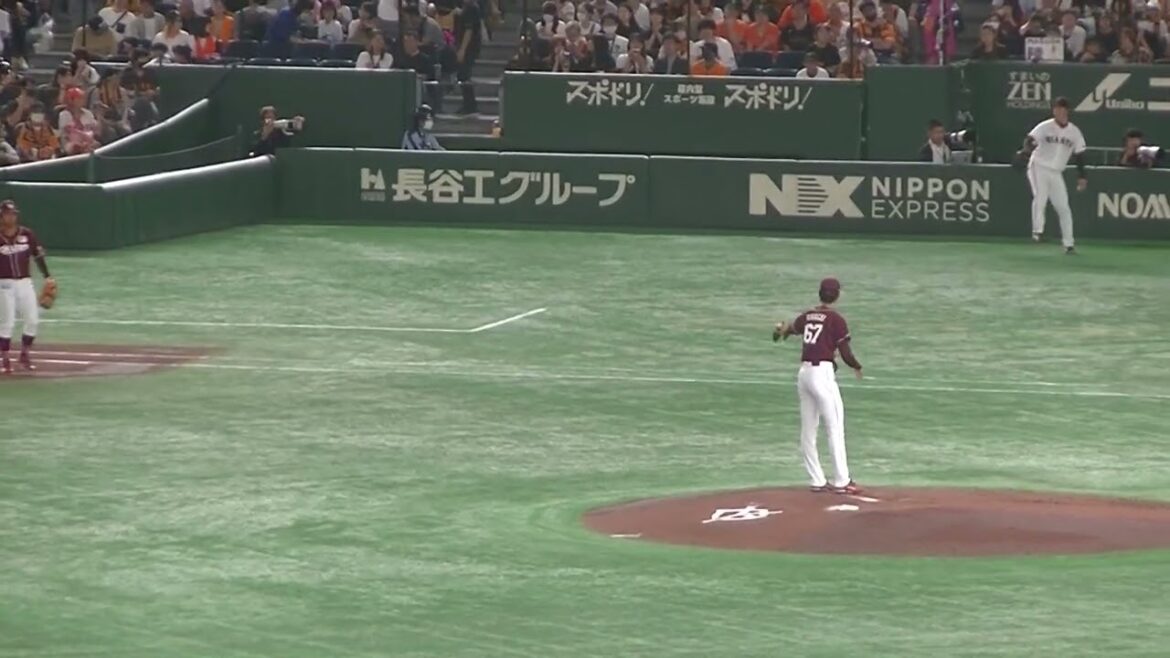 増田陸を外野フライに打ち取る大内誠弥【読売ジャイアンツ対 楽天ゴールデンイーグルス2024年9月22日】