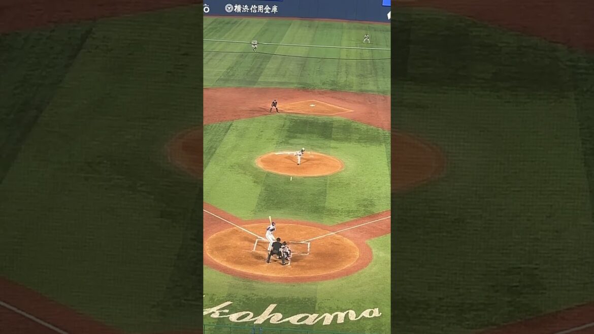 伊藤光を打ち取る山﨑伊織（横浜DeNAベイスターズ対 読売ジャイアンツ2024年9月26日）