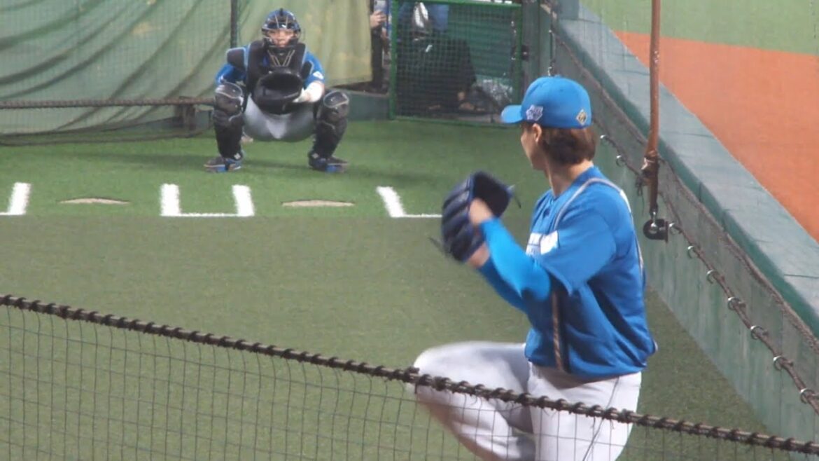 日本ハム 山﨑福也が試合前にブルペンで投球練習　西武 vs 日本ハム　2024年9月23(月) ベルーナドーム