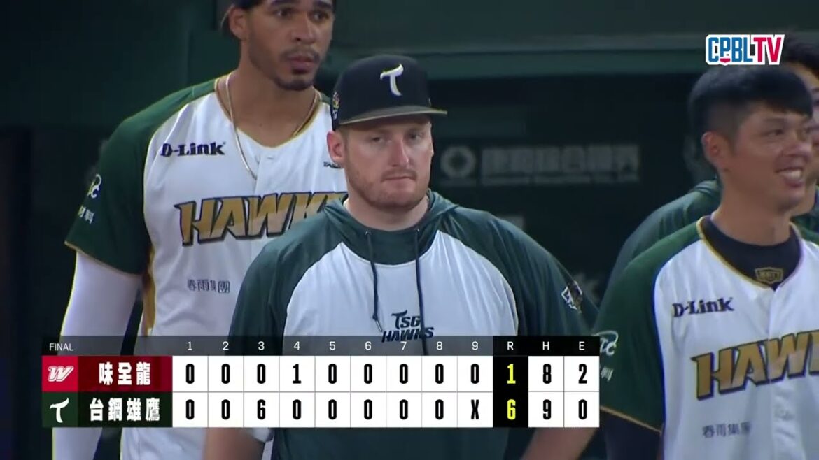 09/24 味全 VS 台鋼 九局上，吉田一将登板關門，雖被擊出一支安打仍成功關門，台鋼收下勝利