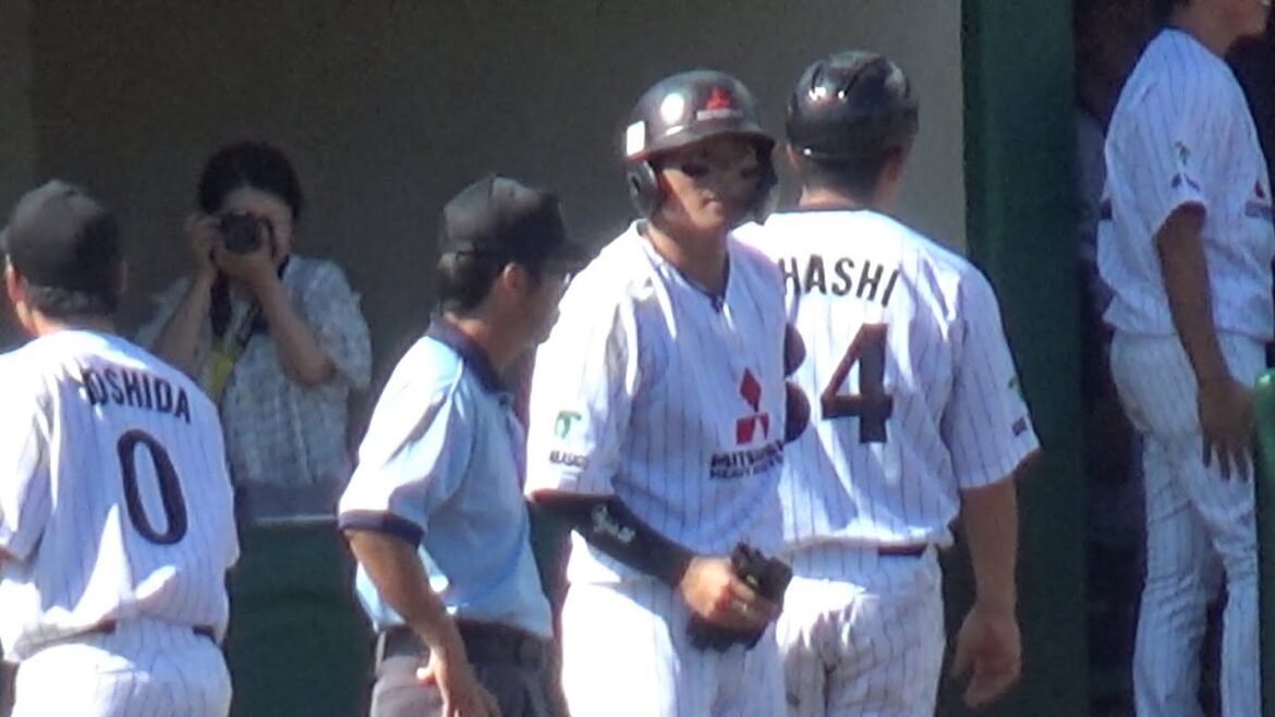 チームメイトの死球後に 元阪神 三菱重工West 北條史也 気合が入ったタイムリーヒット!代表決定戦に燃える男 2024/9/18 NTT西日本戦 第49回社会人野球日本選手権大会近畿地区最終予選 チームメイトの死球後に 元阪神 三菱重工West 北條史也 気合が入ったタイムリーヒット!代表決定戦に燃える男 2024/9/18 NTT西日本戦 第49回社会人野球日本選手権大会近畿地区最終予選