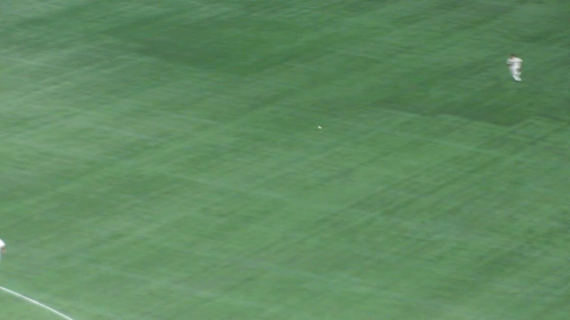 中日 石川昂弥 タイムリーヒット　巨人 vs 中日　2024年9月27日(金) 東京ドーム