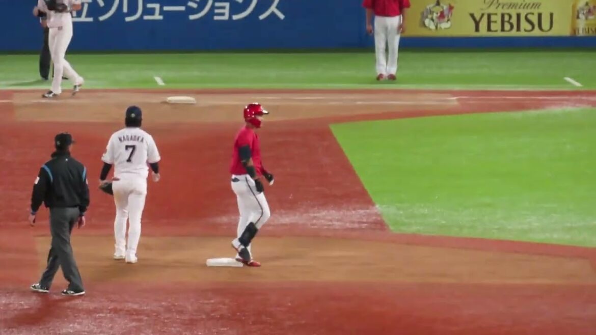 田村俊介🎏満塁チャンスからタイムリーツーベース❗カープ勝越し 田村俊介🎏満塁チャンスからタイムリーツーベース❗カープ勝越し