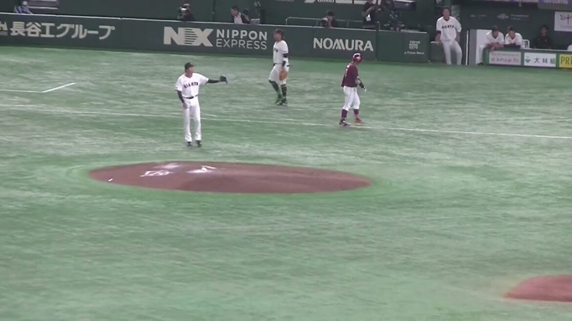 茂木栄五郎を空振り三振にとる田中千晴【読売ジャイアンツ対 楽天ゴールデンイーグルス2024年9月22日】