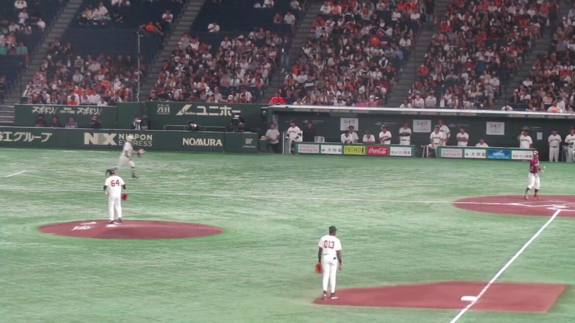 岡島豪郎にヒットも続く茂木栄五郎を抑える大江竜聖（読売ジャイアンツ 対 楽天ゴールデンイーグルス 2024年9月22日）