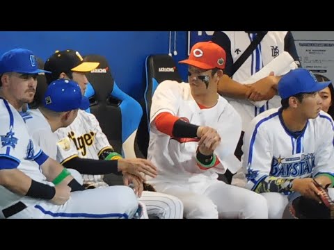 【試合そっちのけで野球談義】近本光司と小園海斗 【試合そっちのけで野球談義】近本光司と小園海斗